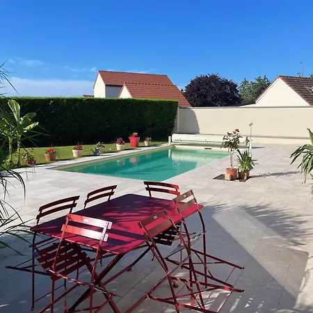 La Du Vignoble Piscine Сasa de vacaciones